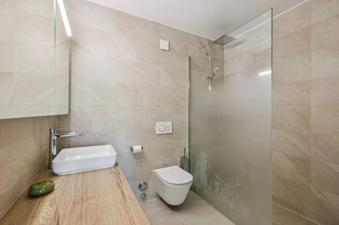 Magnifico appartamento 4.5 stanze con grande terrazza e giardino privato a Ecublens - Foto 11 di 11