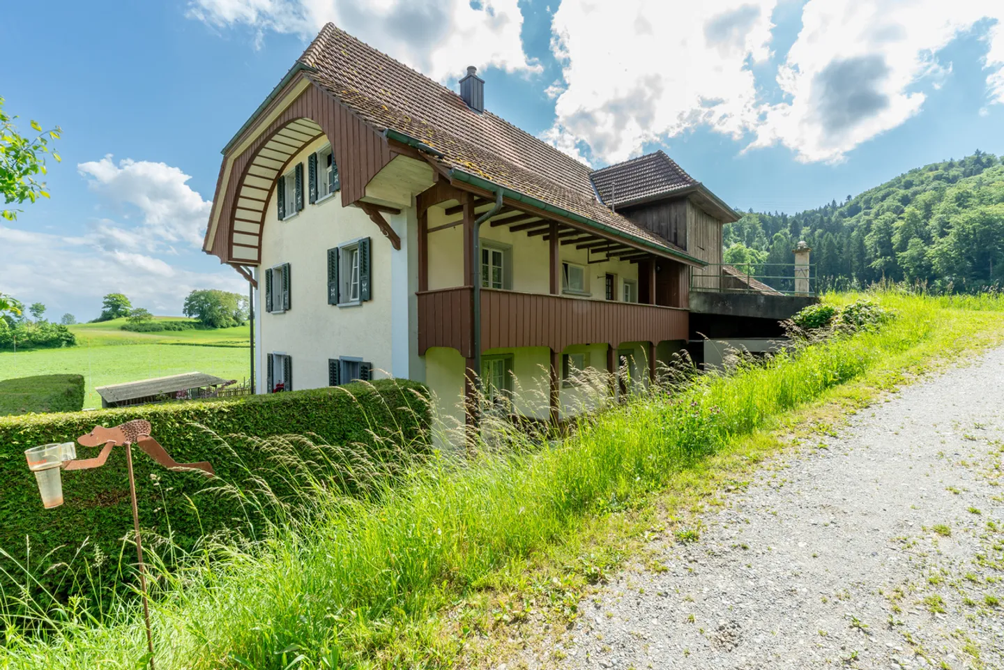 «WOHLFÜHLOASE FÜR MENSCHEN UND ZWEI PFERDE» - Foto 4 von 18