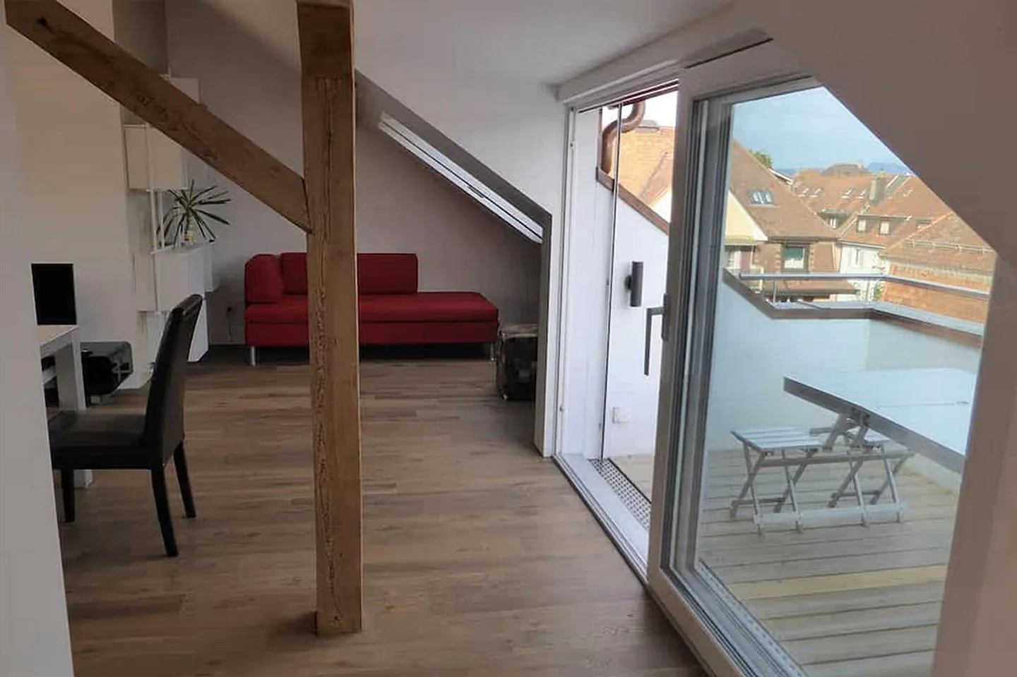Moderno appartamento con 3 camere al 5° piano con terrazza sul tetto – vista mozzafiato - Foto 1 di 19