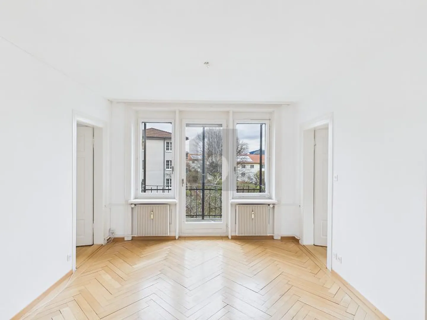 Apartment for rent - Photo 1 of 6