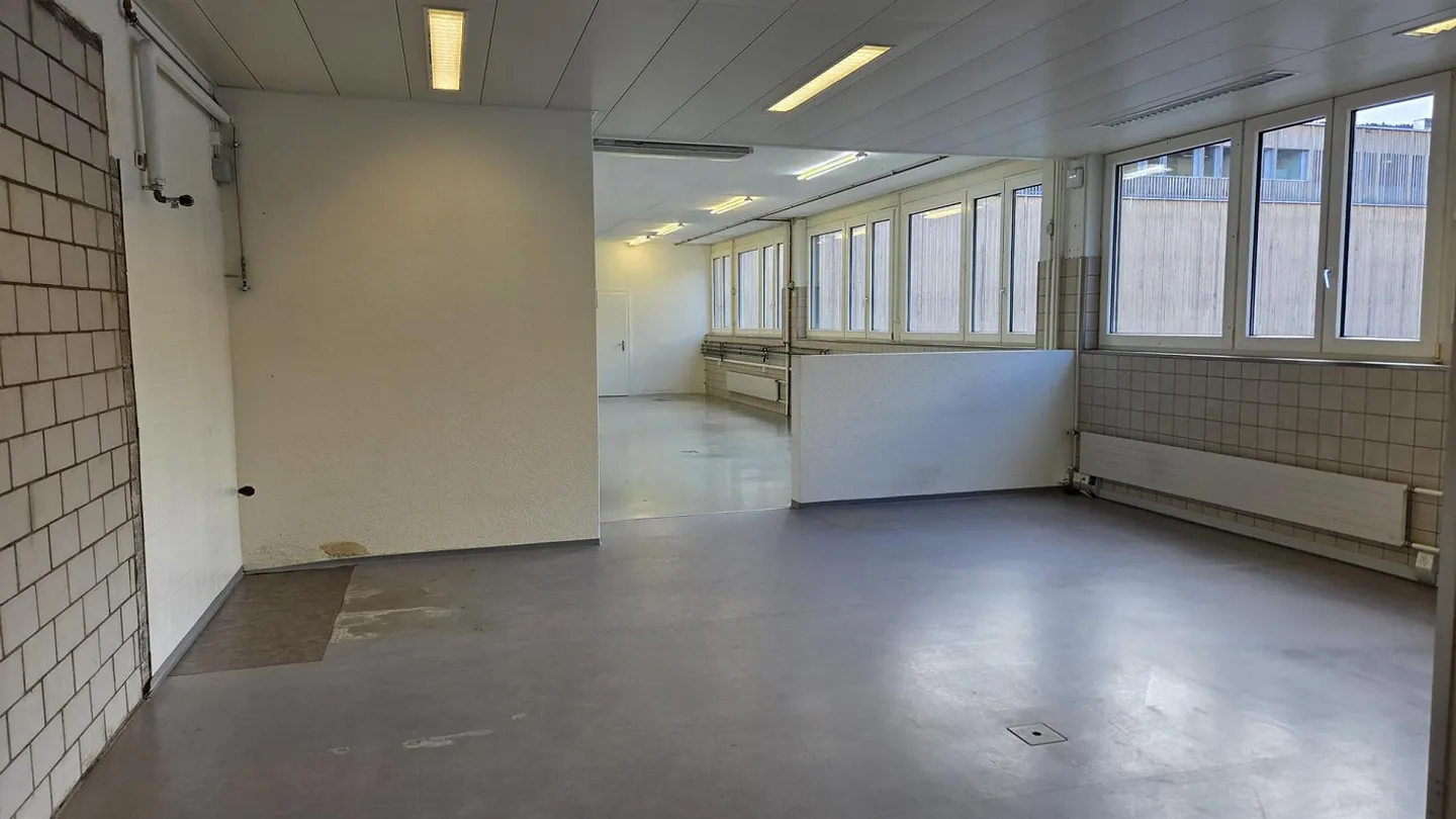 Vielseitige Bürofläche in Obernau - Foto 2 von 10