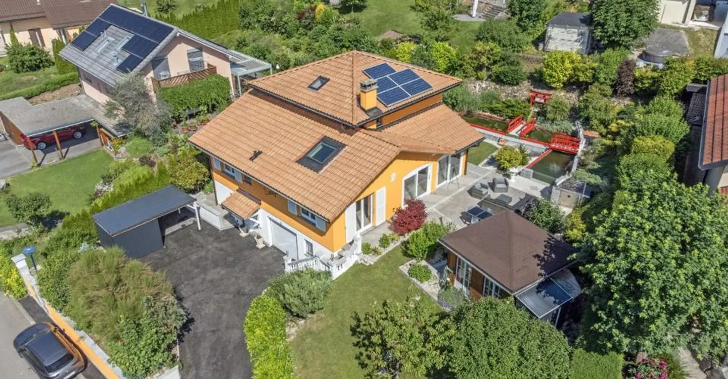 Casa 5.5 stanze - Foto 1 di 12