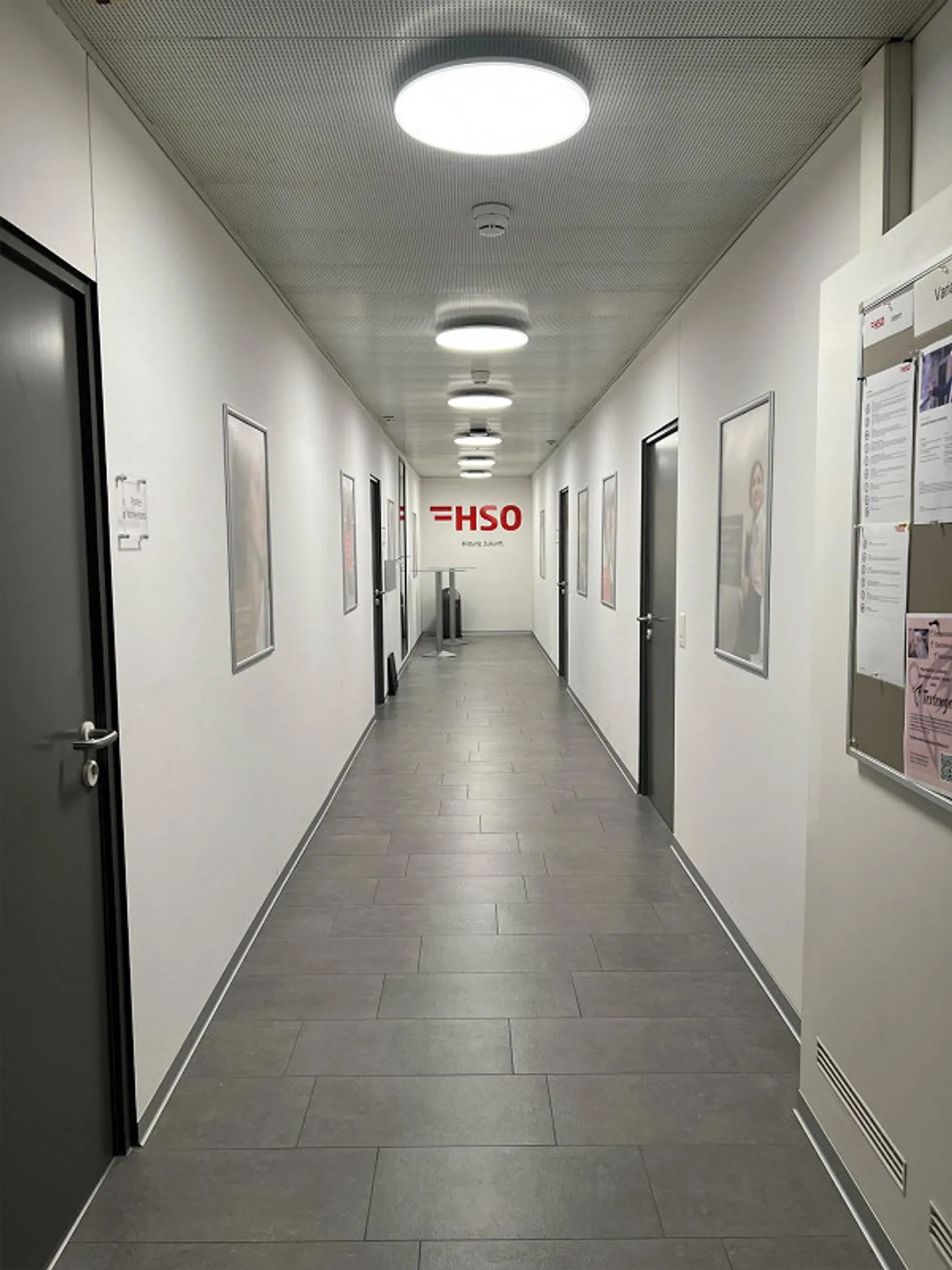 Spazio commerciale a Thun - Foto 3 di 8