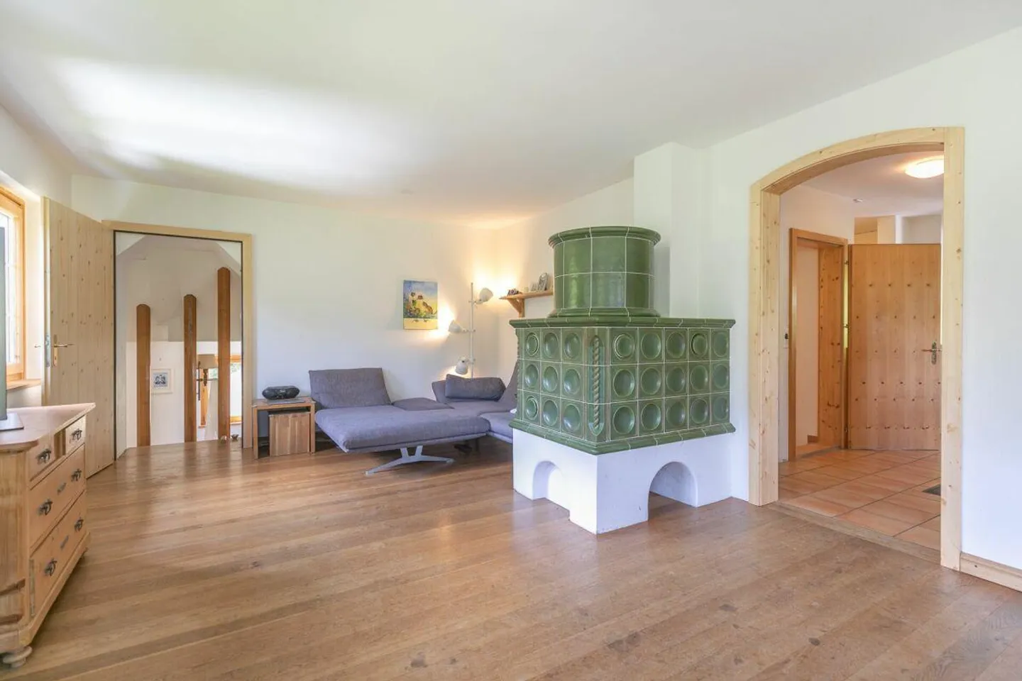 Casa unifamiliare di 8,5 stanze con laboratorio - Foto 2 di 13