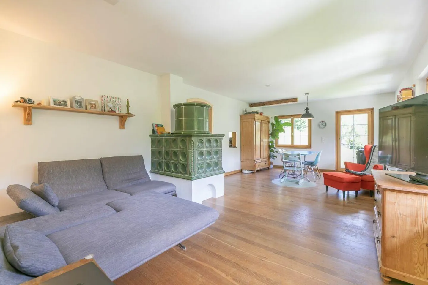 Casa unifamiliare di 8,5 stanze con laboratorio - Foto 3 di 13