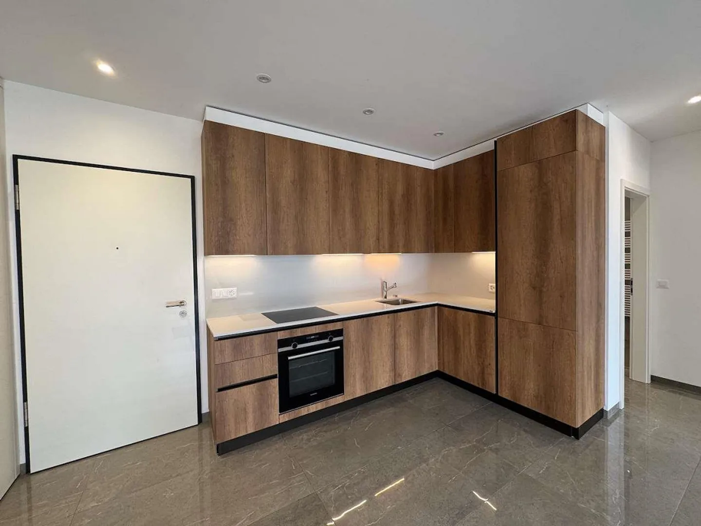 Appartement moderne de 2.5 pièces - Photo 6 sur 13