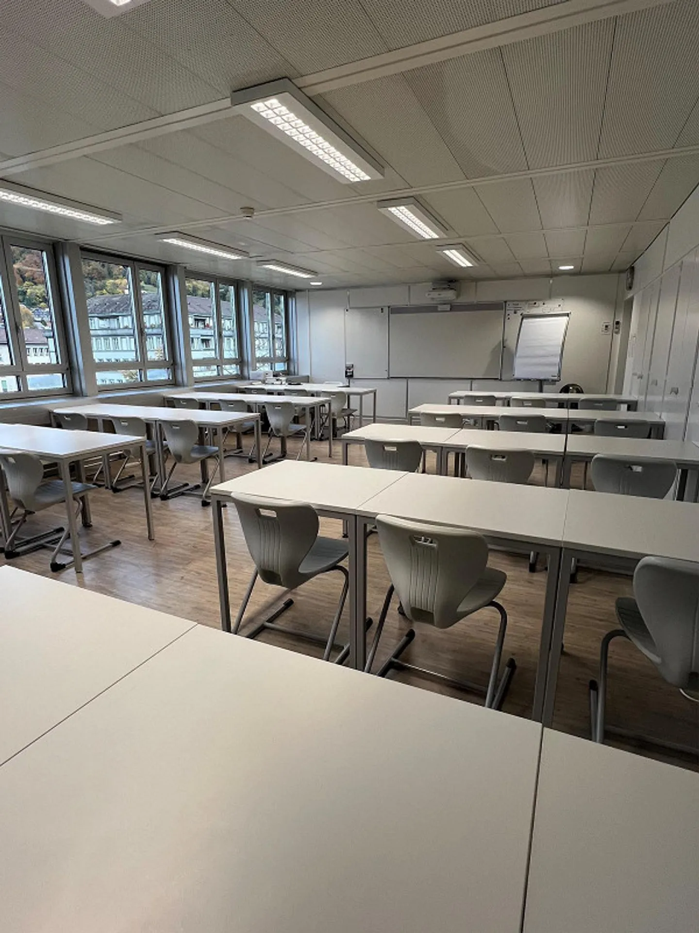 Spazio commerciale a Thun - Foto 6 di 8