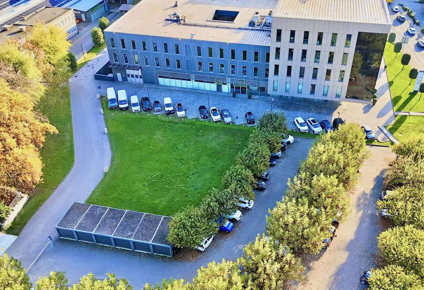 2 Vollständig Ausgestattete Büros: 18m2 für CHF 850.- und 20m2 für CHF 950.- - Foto 7 von 7