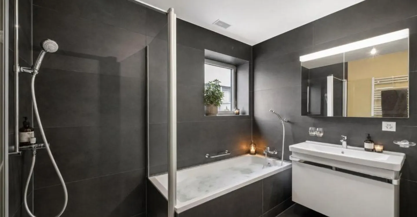 Appartement Duplex Moderne à Villeneuve - Photo 6 sur 8