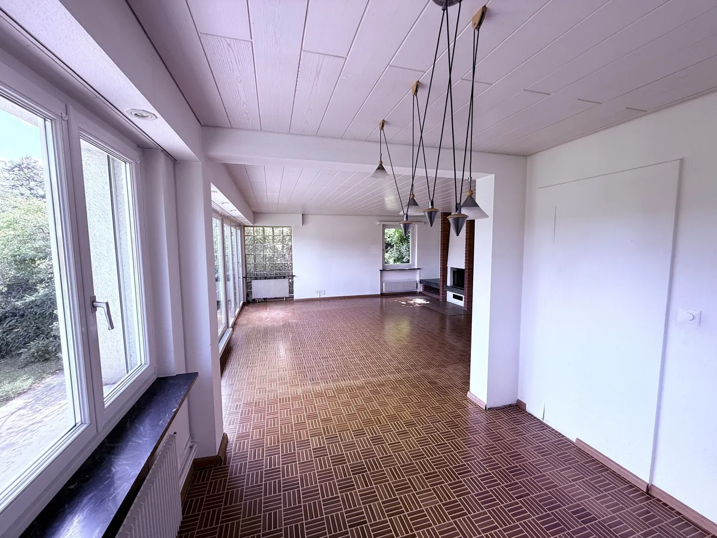 Casa unifamiliare con garage - Foto 5 di 17