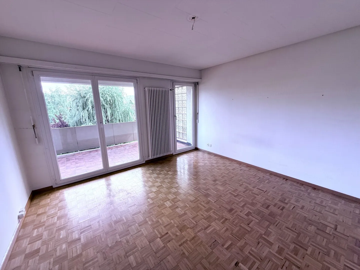 Casa unifamiliare con garage - Foto 10 di 17