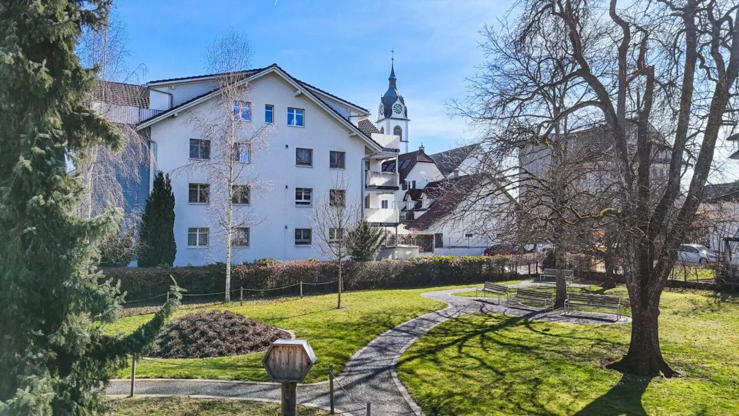 Living above the rooftops of Triengen bright, well-kept apartment in a central location - Photo 18 of 23