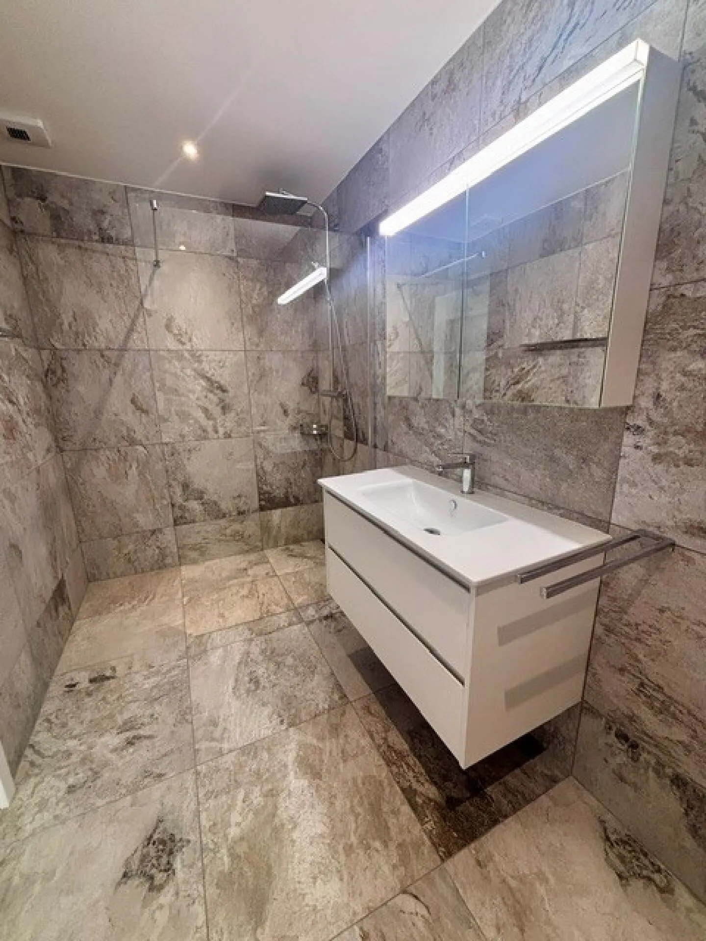Appartement 3.5 pièces au cœur de Vouvry - Photo 6 sur 17