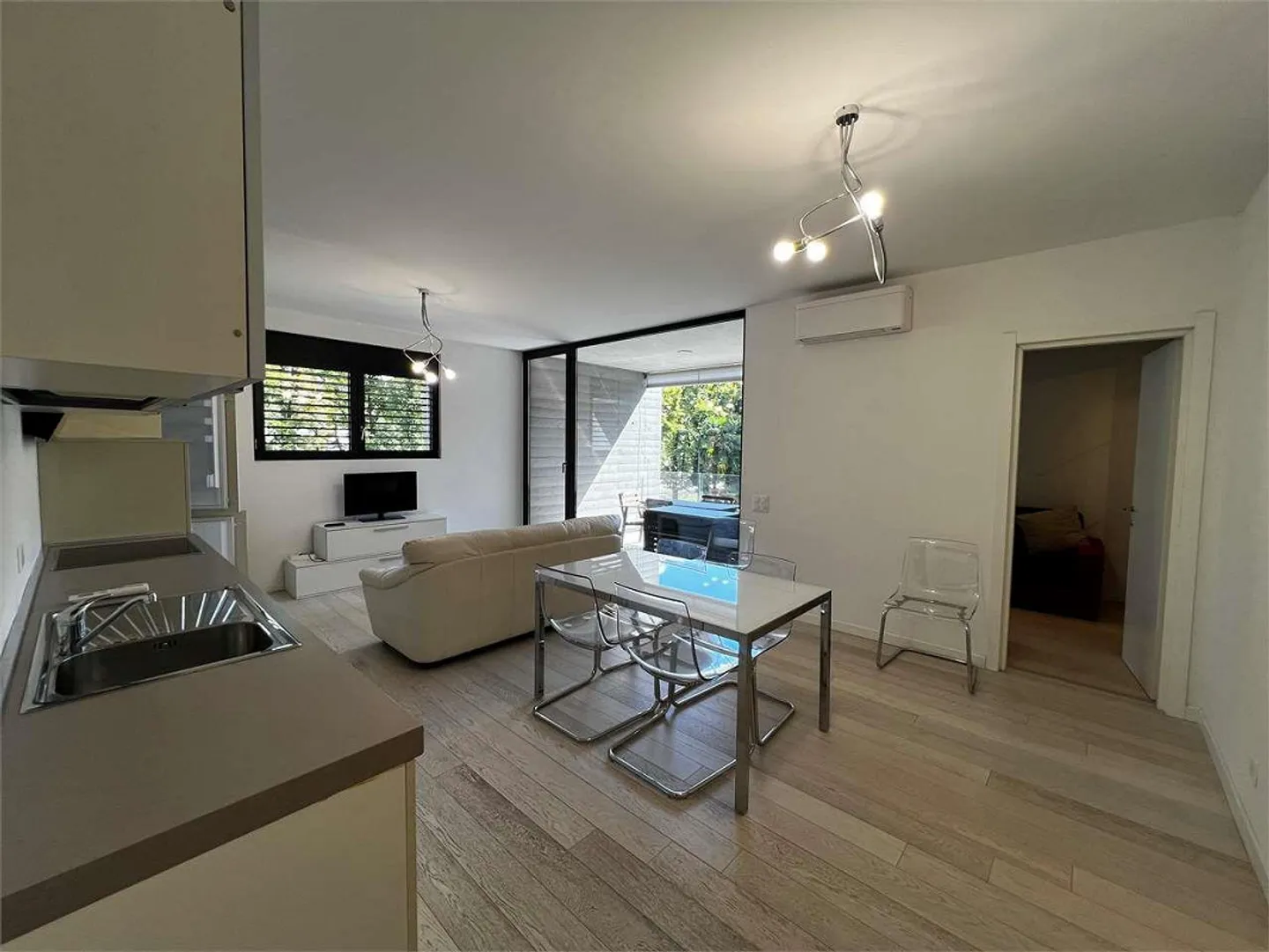Elegante appartamento 3.5 locali a Lugano - Foto 3 di 10
