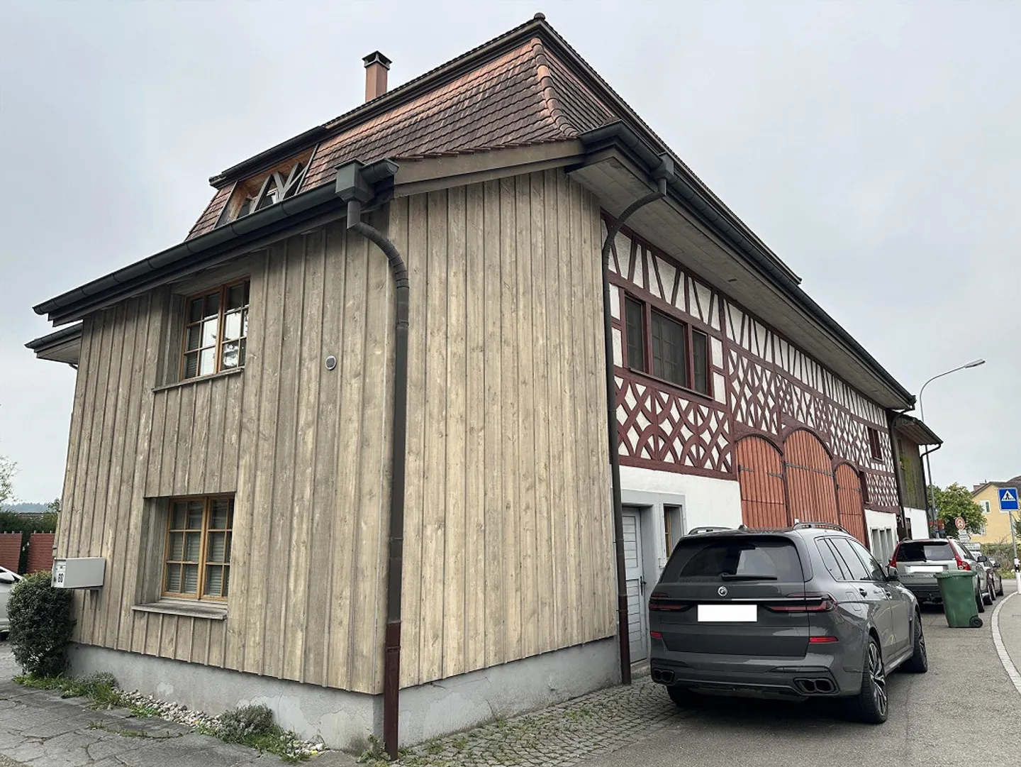 Gewerbefläche in historischer Altbauliegenschaft - Foto 2 von 13