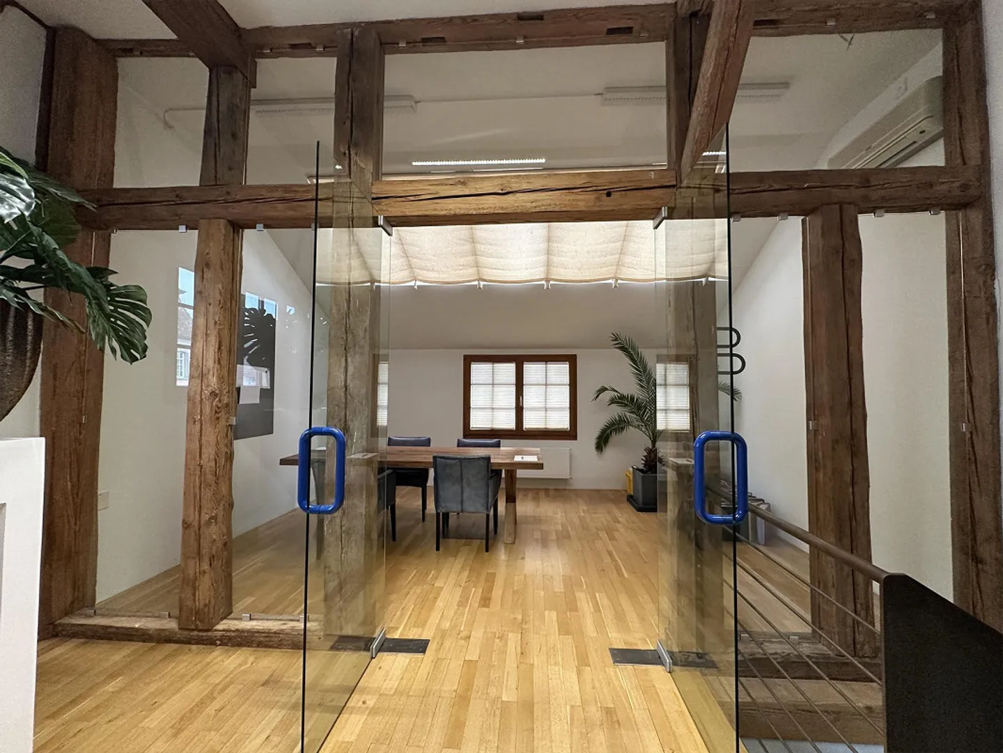 Gewerbefläche in historischer Altbauliegenschaft - Foto 8 von 13