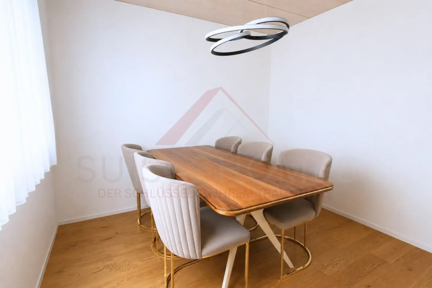 Casa a schiera 5.5 camere nuova con piscina e ampio terreno - Foto 11 di 20