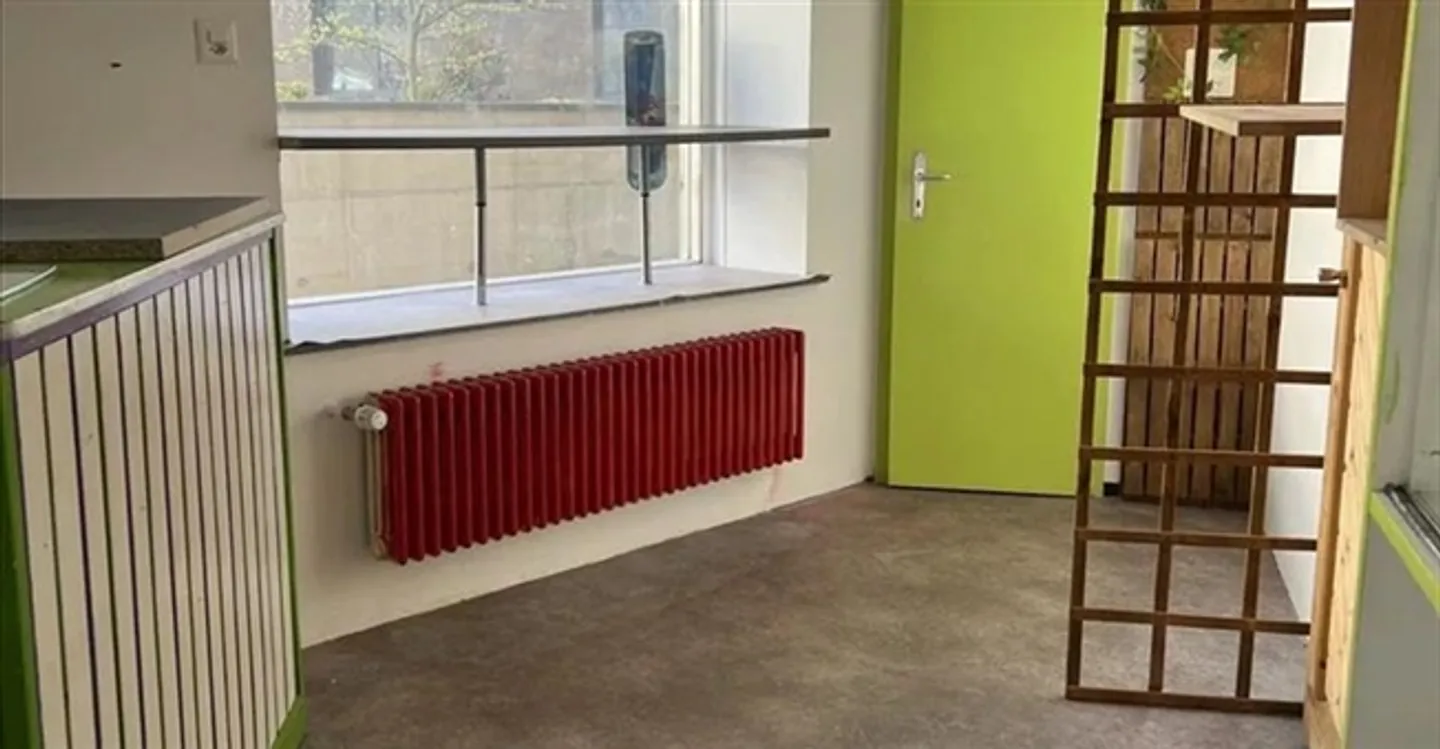 Arcade - Photo 1 of 6