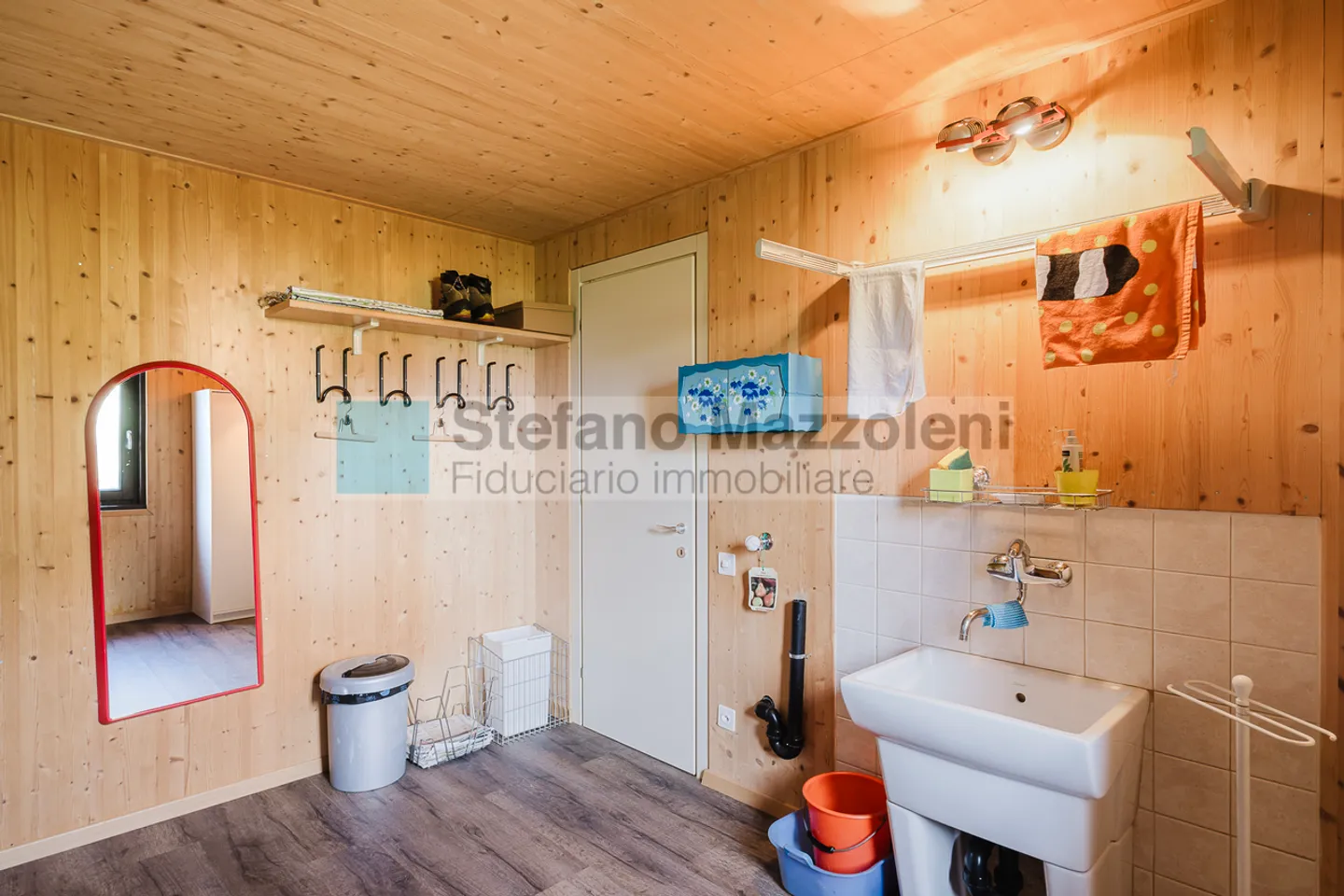 Per amanti dei cavalli - casa mq 190 abitabili - stalla e pascolo - Foto 15 di 23