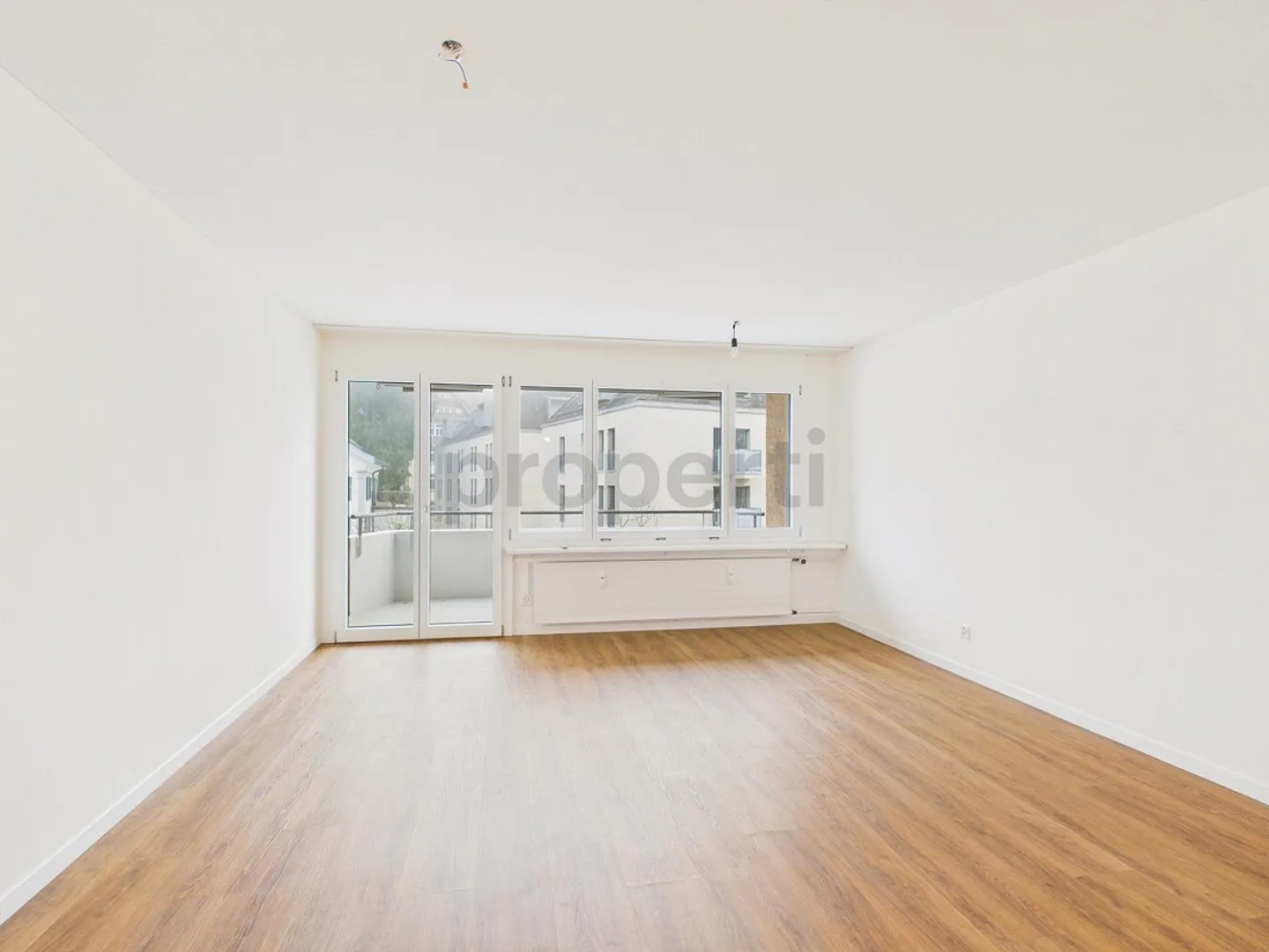 Appartement lumineux de 3,5 pièces avec balcon à Saint-Gall - Photo 1 sur 13