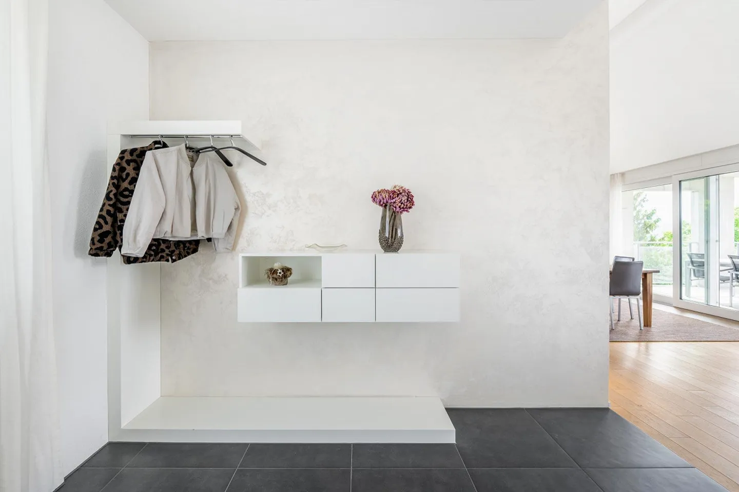 Modernes 4.5 Zimmer Attique - Foto 4 von 15
