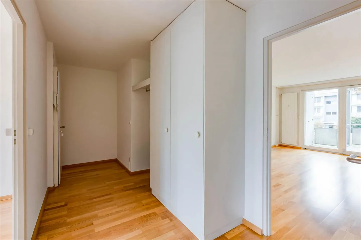 Beautiful 3.5-room apartment in a well-kept neighborhood - Photo 3 of 13