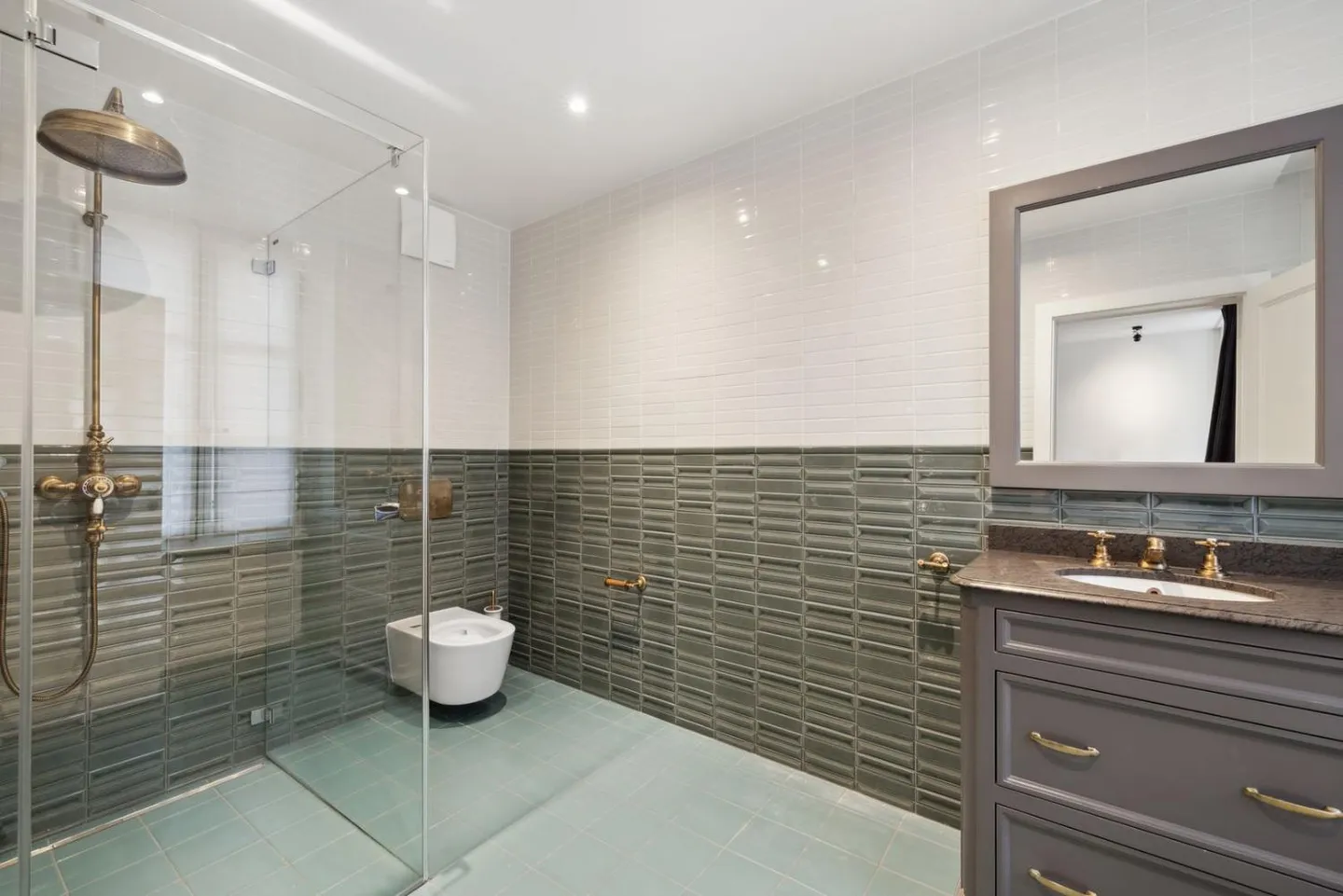 9,5-Zimmer-Haus - Foto 4 von 11