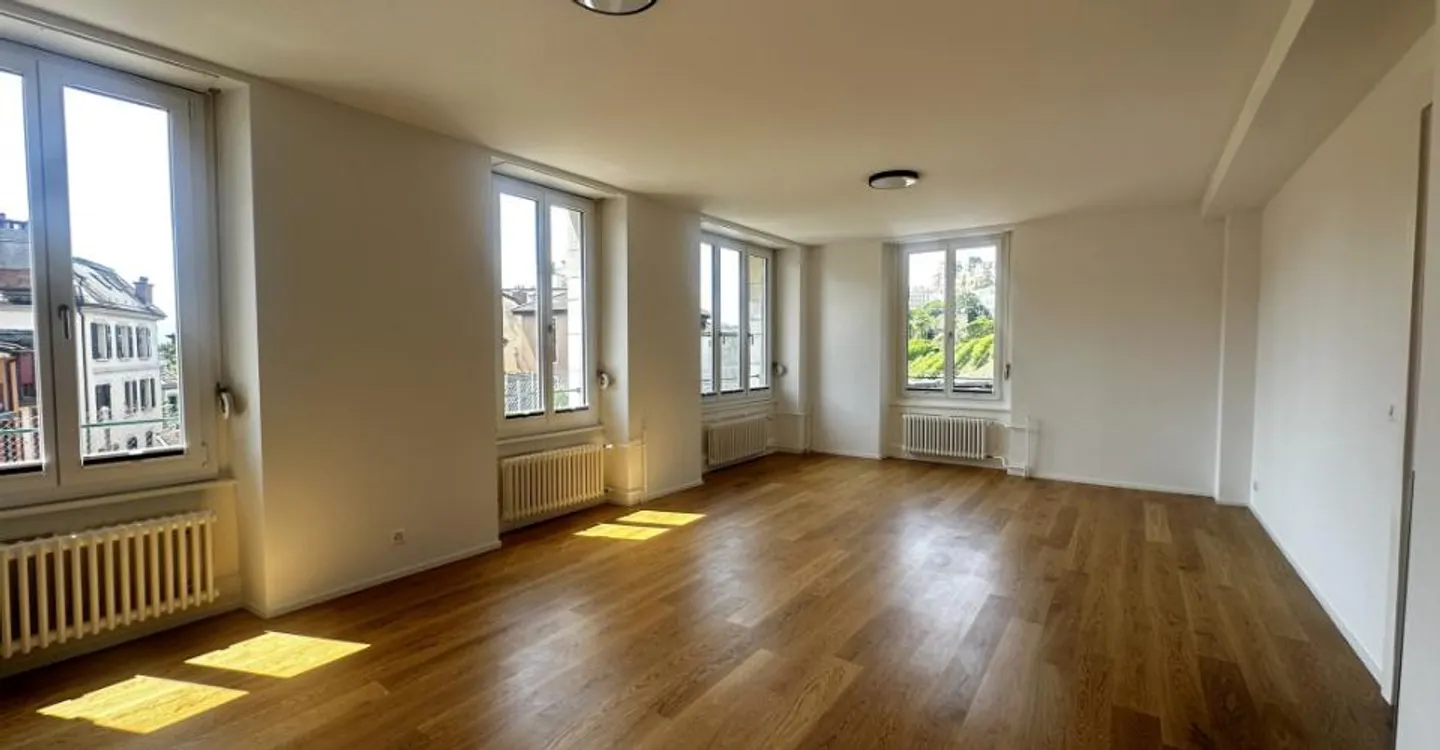 Magnifico appartamento di 3,5 locali - Rue du Centre 1, 1820 Montreux - Foto 2 di 12