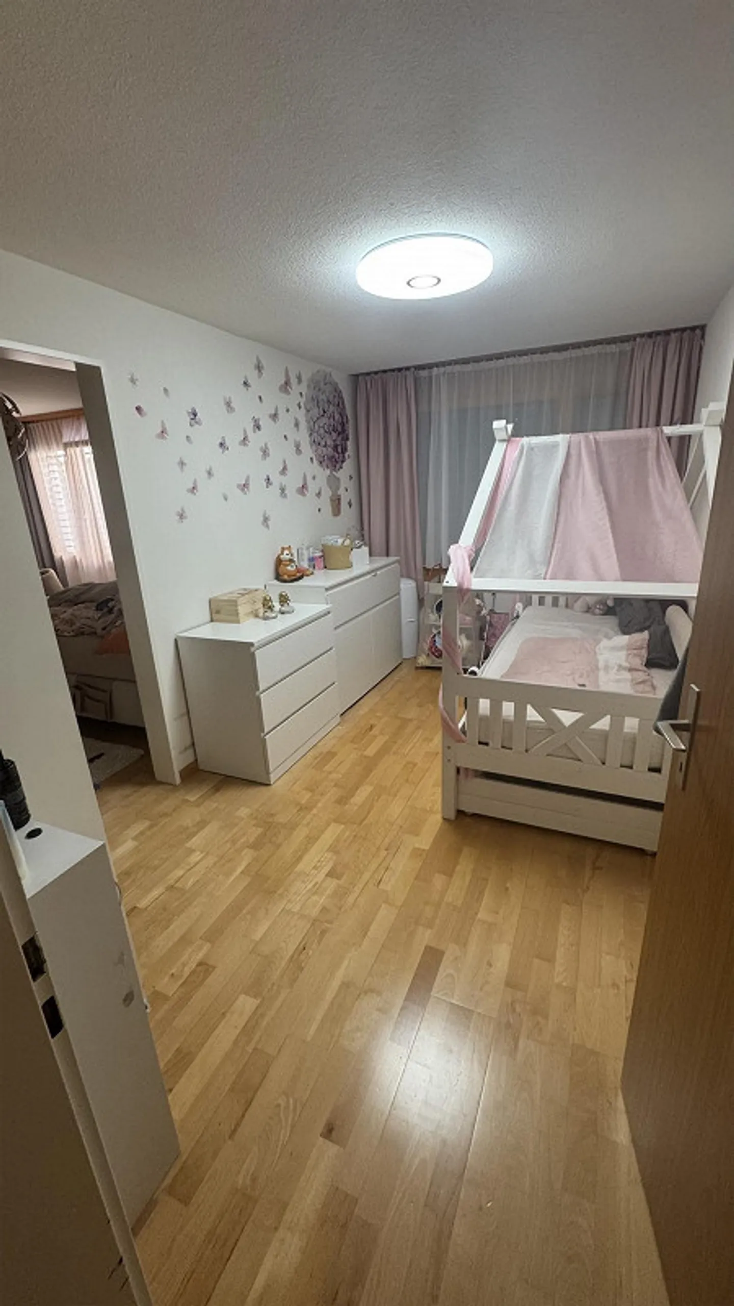 Geräumige Parterrewohnung - Foto 2 von 7