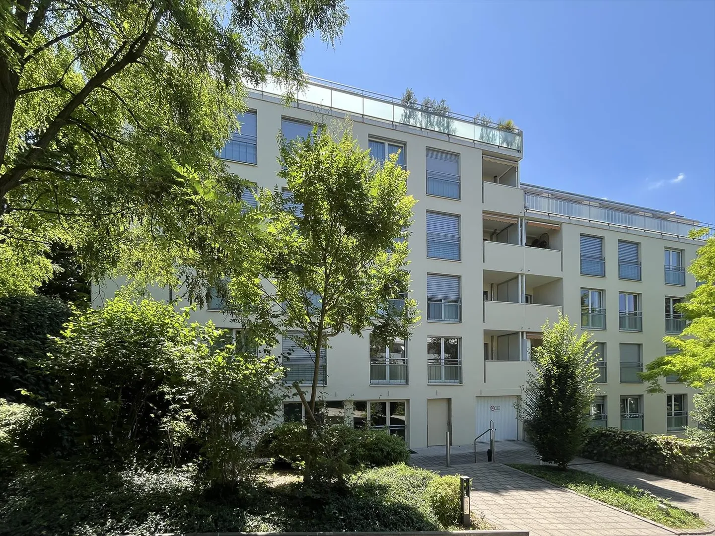 5-Zimmer-Wohnung - Foto 1 von 10