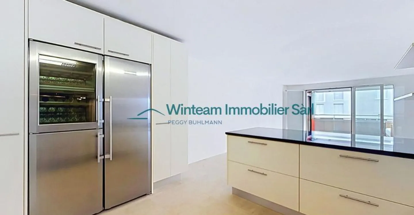 Duplex 4.5 Zimmer - Balkon, Terrasse und 80 m² privater Garten - Foto 4 von 12