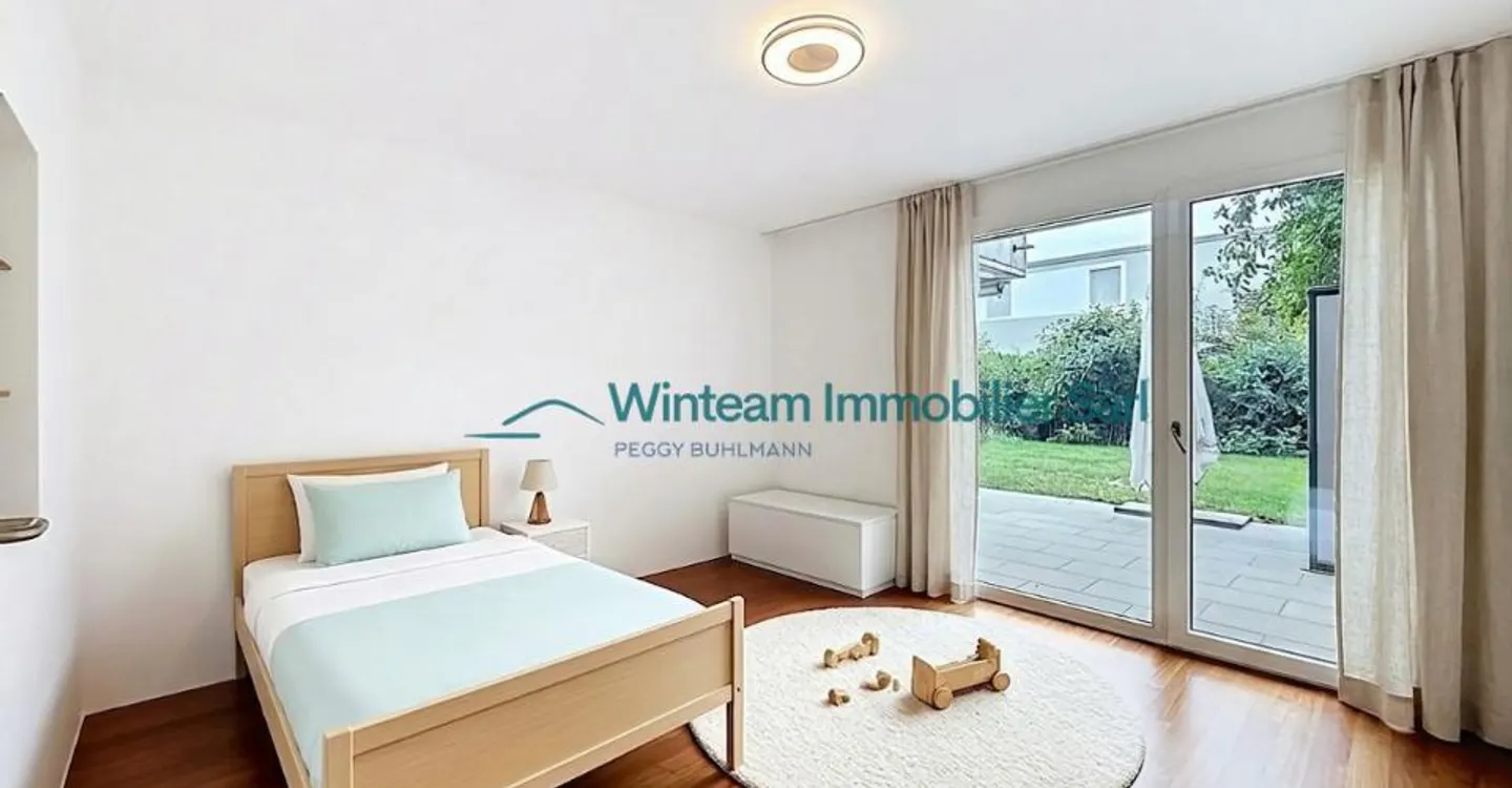 Duplex 4.5 Zimmer - Balkon, Terrasse und 80 m² privater Garten - Foto 9 von 12