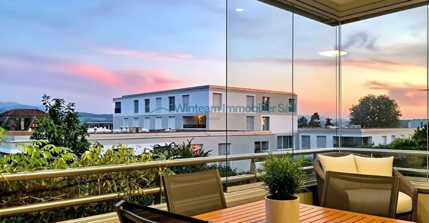 Duplex 4.5 Zimmer - Balkon, Terrasse und 80 m² privater Garten - Foto 6 von 12