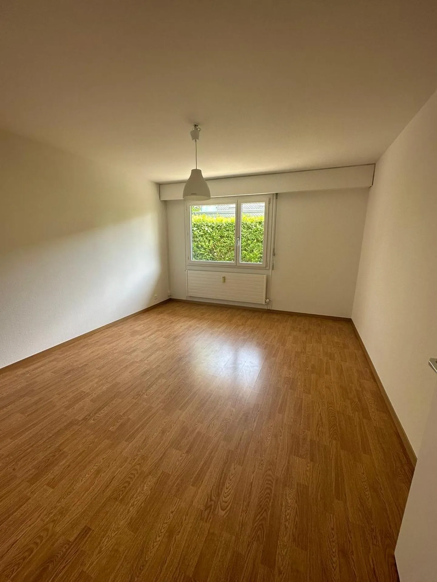 4-room apartment with terrace seating in the Beaumont district - Photo 6 of 9