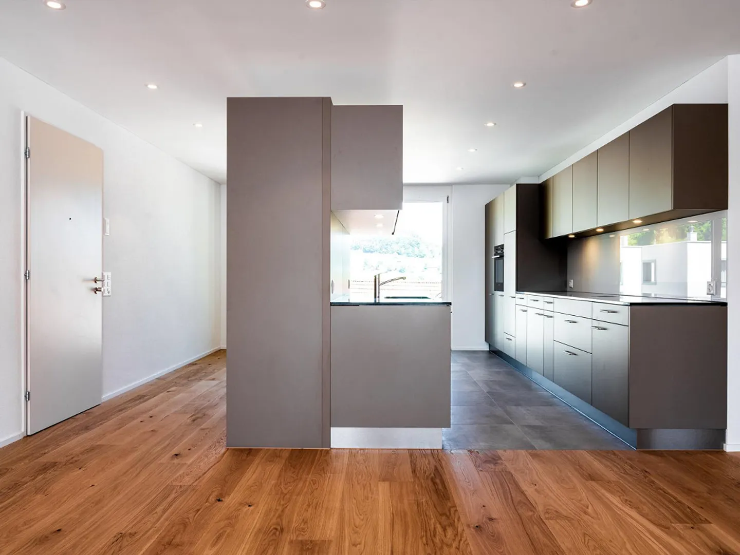 Neues Wohnglück gesucht - Top Moderne 3½- Zimmerwohnung - Photo 4 of 7