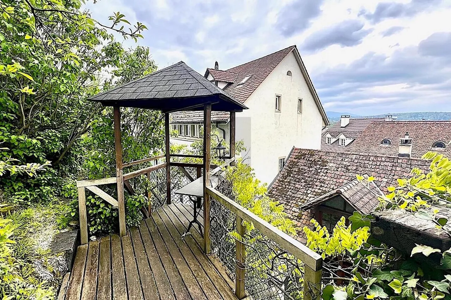 Stilvolles Doppelhaus - Foto 4 von 6