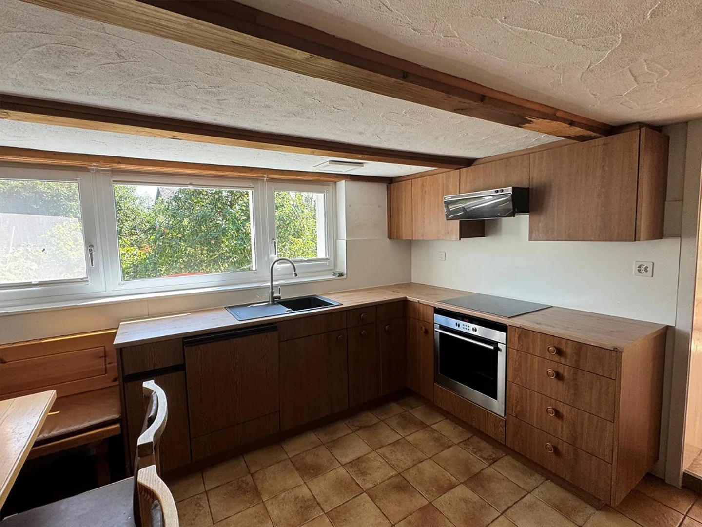 Vivre dans le vert - Charmante maison avec grand jardin paradisiaque - Photo 7 sur 22