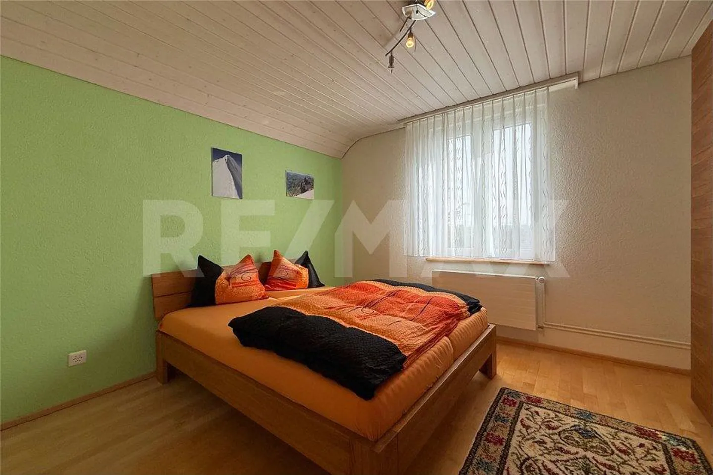 Charmantes Einfamilienhaus mit Garten - Foto 8 von 13