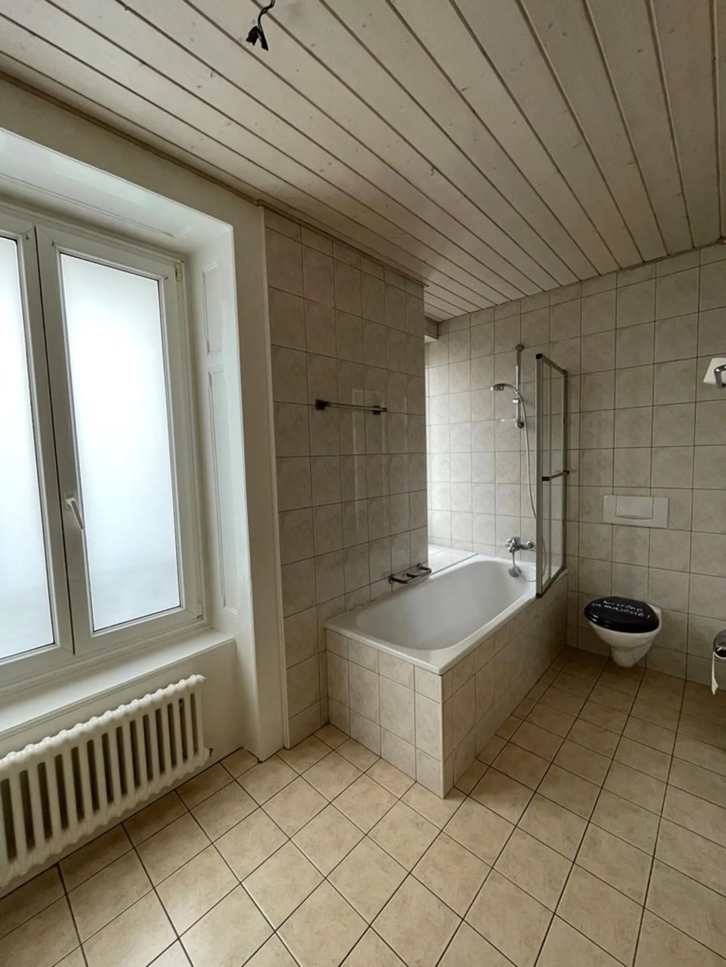 Appartement spacieux avec balcons - Photo 7 sur 12