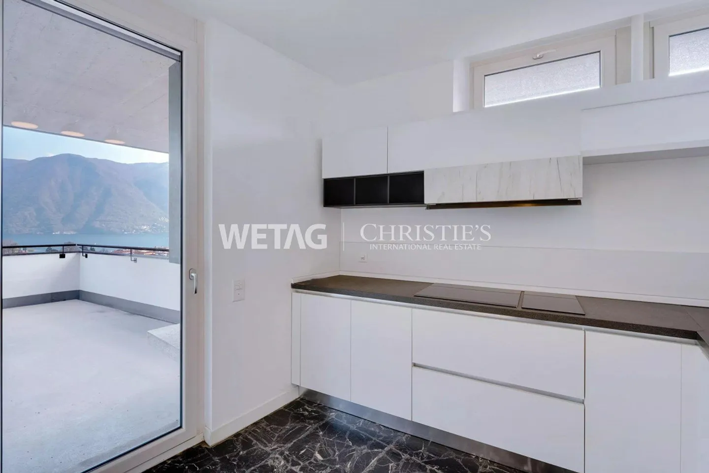 Lugano: Elegant Penthouse Apartment with City & Lake View - Possible as a Second Home - Photo 7 of 13