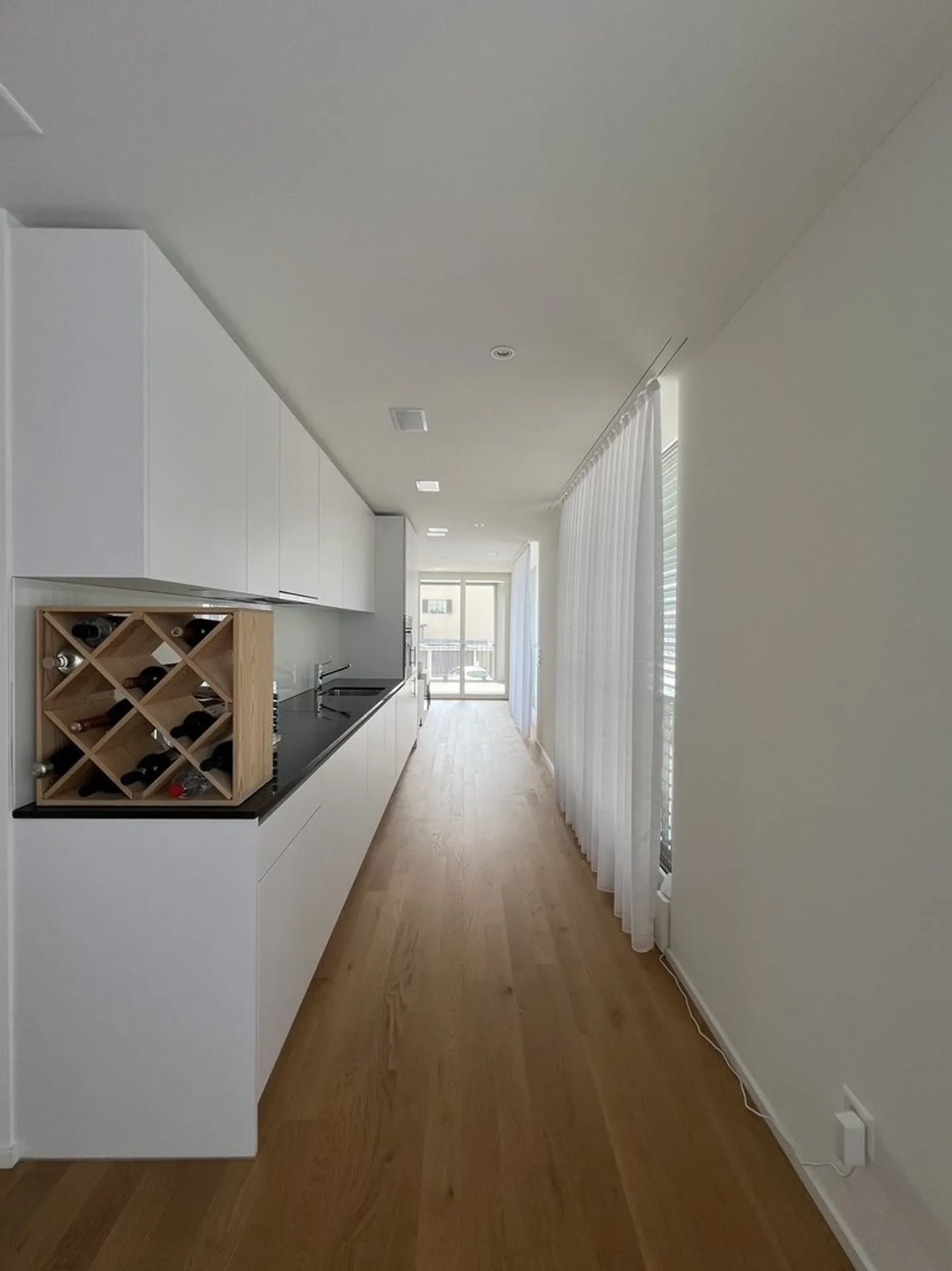 2.5 Room Apartment - Photo 2 of 5