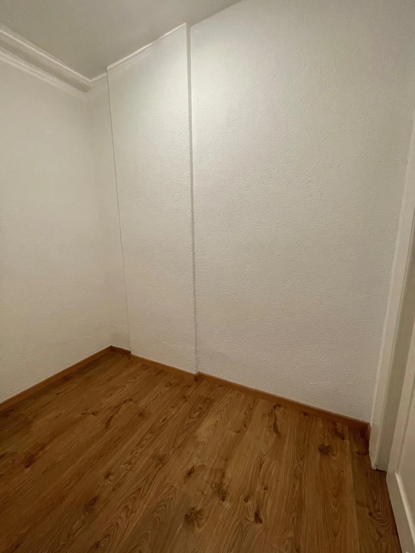 Appartement spacieux avec balcons - Photo 11 sur 12