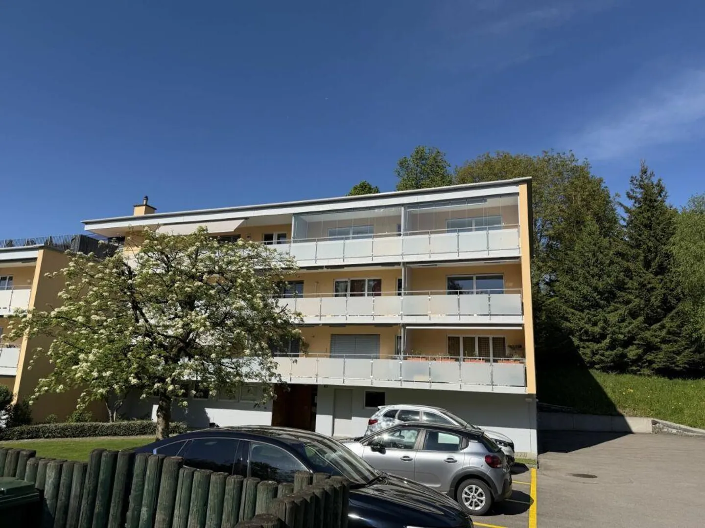 Vie compacte avec balcon vitré - Photo 6 sur 7