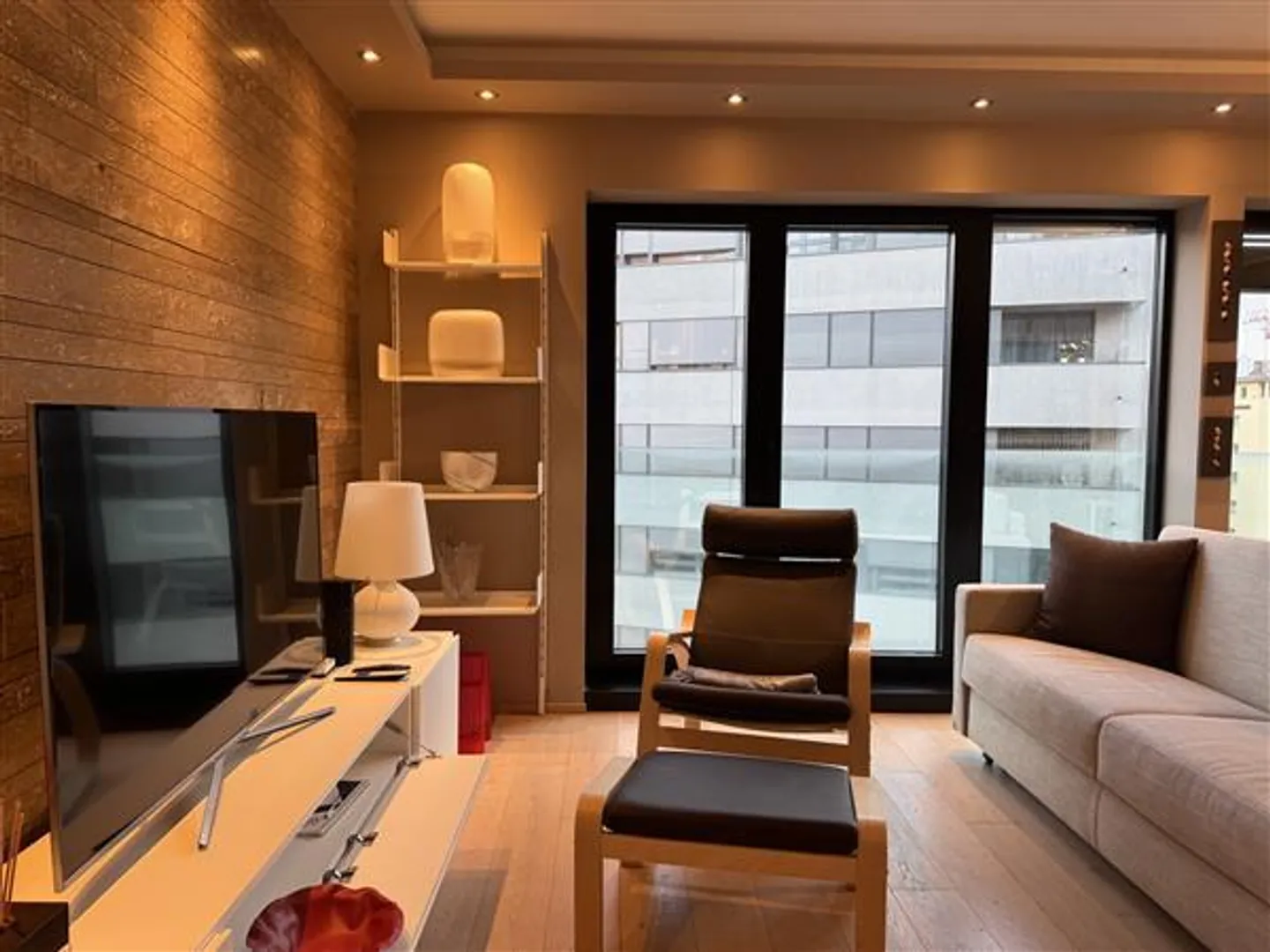 Paradis : Appartement meublé de 2,5 pièces - Photo 3 sur 9