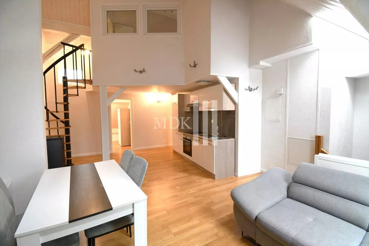 Appartement 4.5 pièces - Photo 1 sur 8