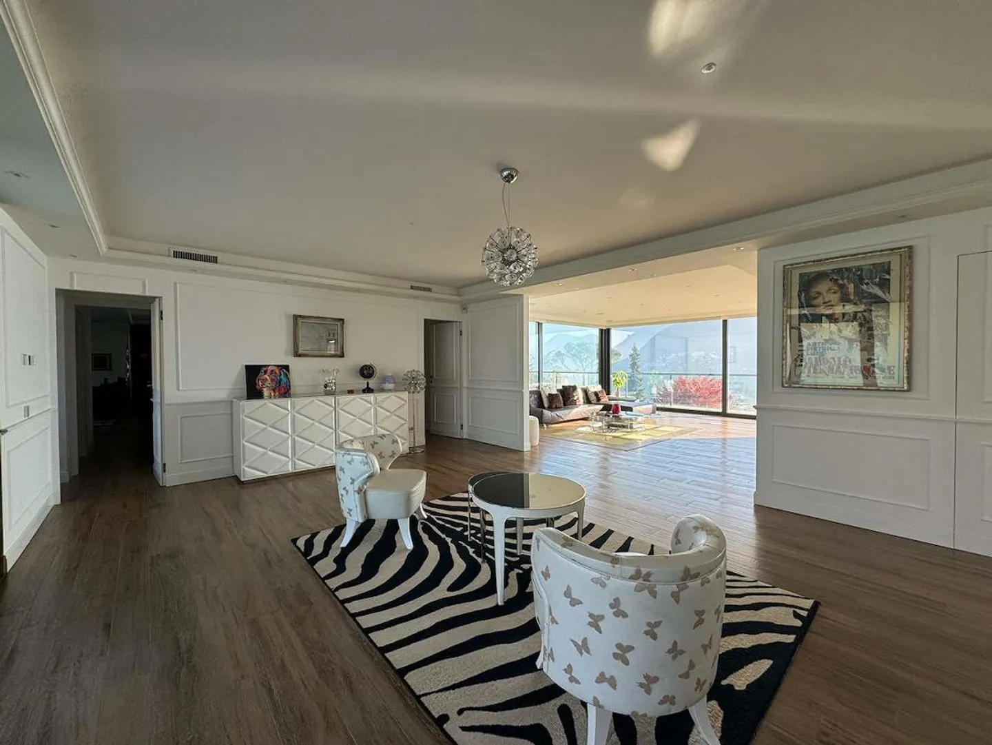 Villa ultra-moderna nei pressi di TASIS - Foto 5 di 13