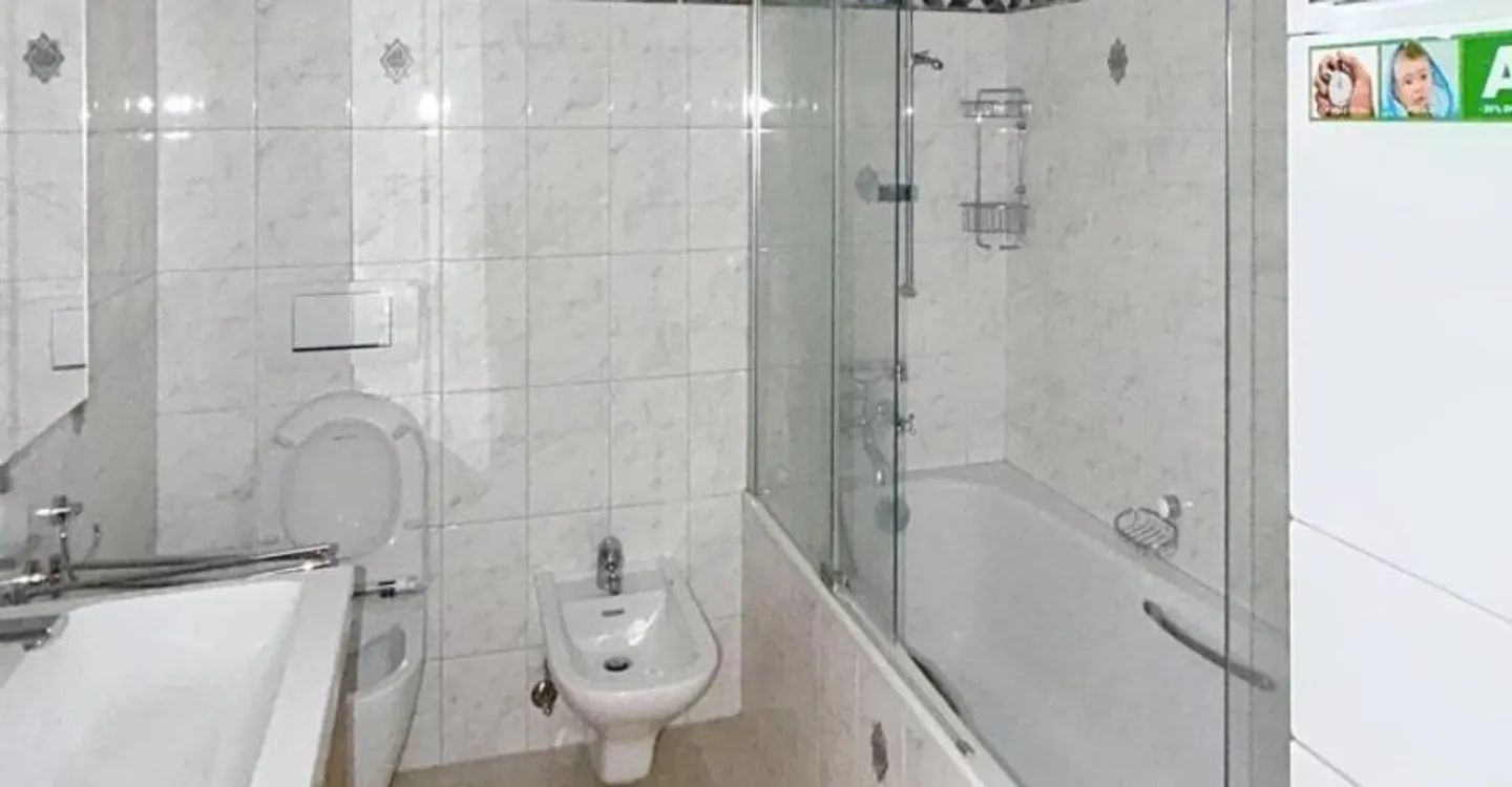 Geräumige Wohnung mit Seeblick - Foto 8 von 10