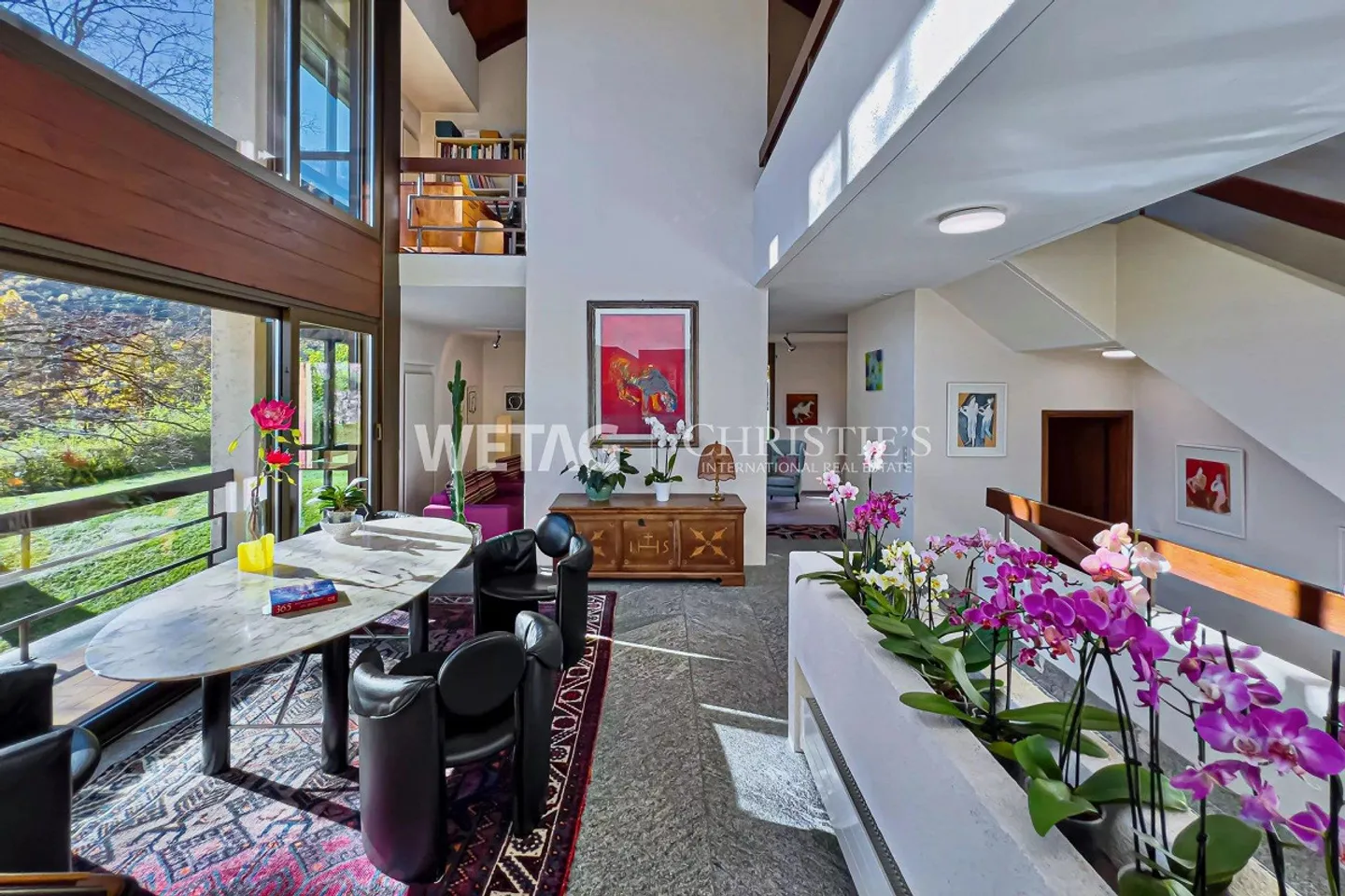 Villa élégante et moderne avec piscine intérieure à vendre à Crana, également ... - Photo 3 sur 13