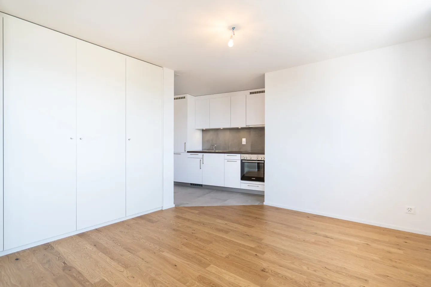 Appartement 2.5 pièces - Photo 3 sur 7