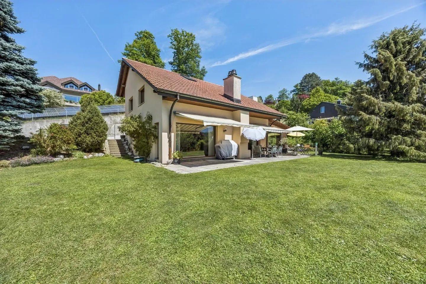 Casa 7.5 stanze - Foto 1 di 13